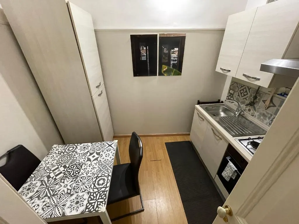 Bovio Prestige Apartments Catane 0*,